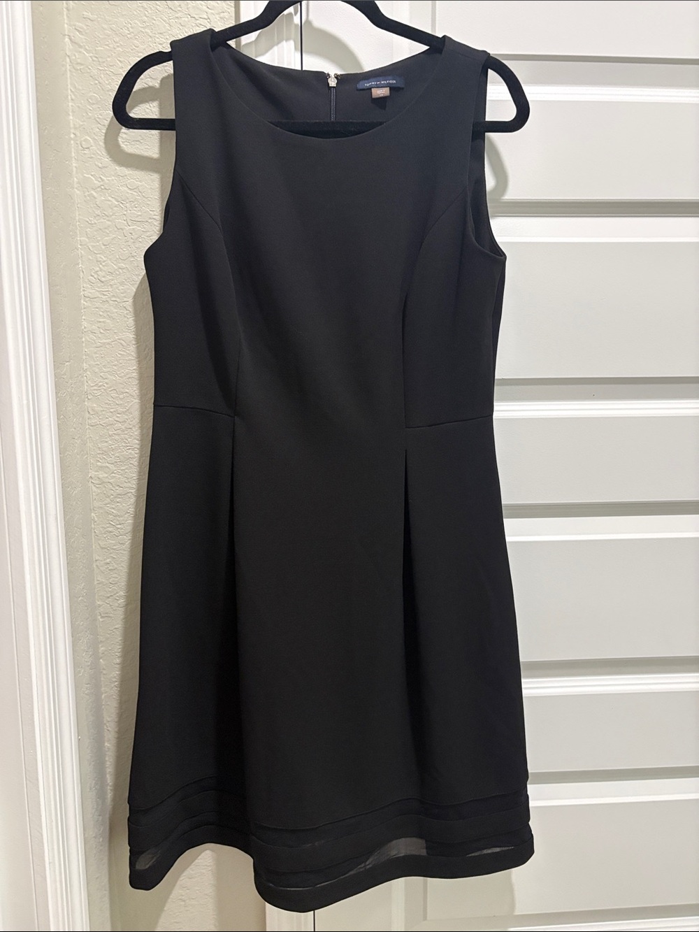 Tommy Hilfiger Black Sleeveless Fit-and-Flare Midi Dress